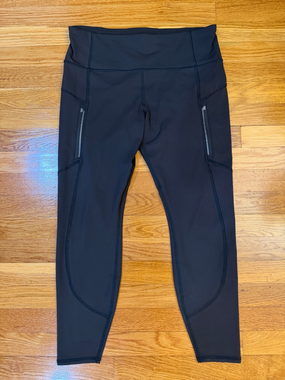 Athleta Rainier Tight High Rise Leggings in Black - Size Large